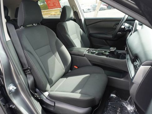 Certified 2024 Nissan Rogue S AWD/4WD image 12