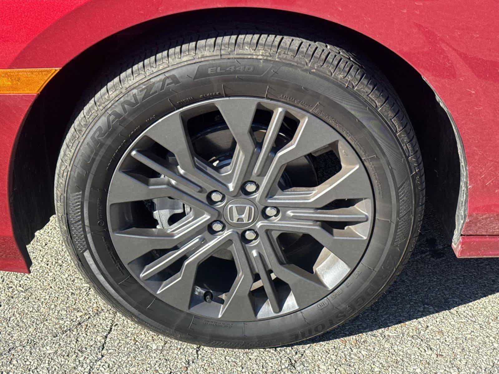 Used 2026 Honda Odyssey Touring image 9