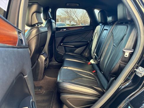 Used 2017 Lincoln MKC Select w/ Select Plus Package image 24
