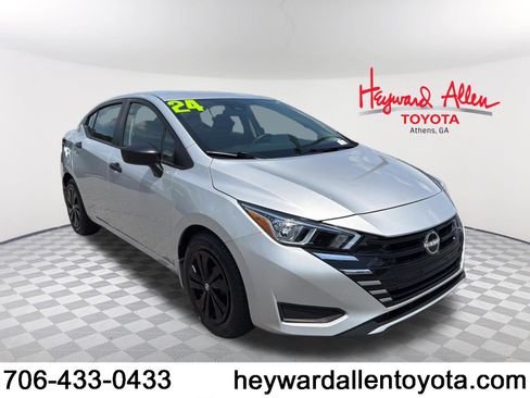 Used 2024 Nissan Versa S w/ Trunk Package FWD image 1