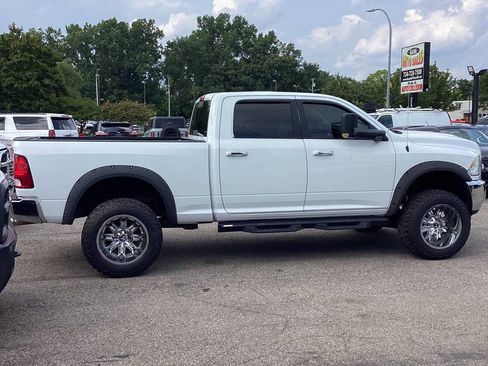 Used 2017 RAM 2500 SLT image 7
