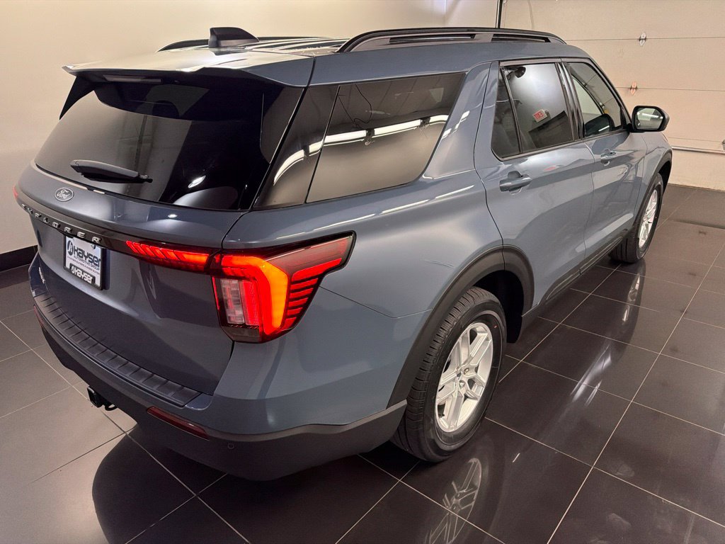 New 2027 Ford Explorer Active AWD/4WD image 6