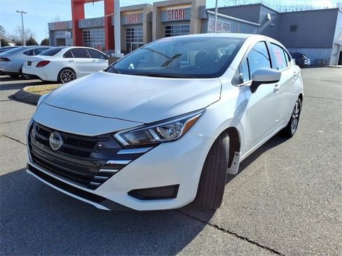 Certified 2024 Nissan Versa SV w/ Trunk Package image 17