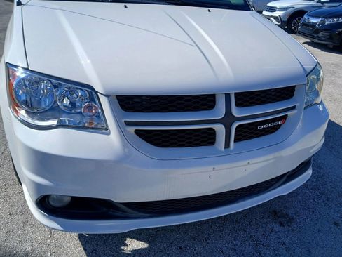 Used 2013 Dodge Grand Caravan R/T w/ Safety Sphere Group image 22