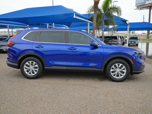 Used 2024 Honda CR-V LX image 4