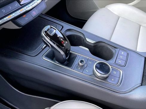 Used 2022 Cadillac XT4 Premium Luxury w/ Safety Alert Package image 13