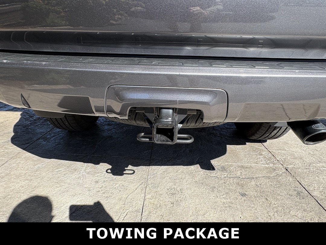 Used 2022 Toyota 4Runner SR5 Premium w/ Moonroof Package AWD/4WD image 35