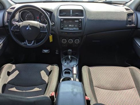 Used 2017 Mitsubishi Outlander Sport LE FWD image 20