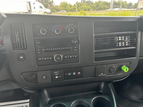 Used 2016 Chevrolet Express 2500 LS image 14