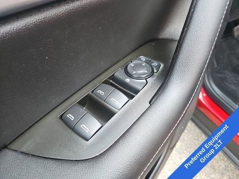 Used 2023 Chevrolet Blazer LT w/ Convenience Package image 12