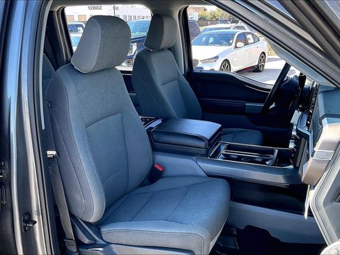 Used 2025 Ford F150 XLT w/ Equipment Group 301A Standard image 9