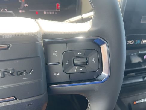 New 2026 GMC Hummer EV 4x4 Crew Cab image 31