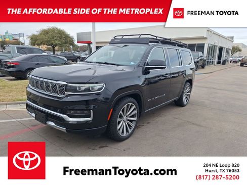 Used 2022 Jeep Grand Wagoneer Series II w/ Convenience Group III image 1