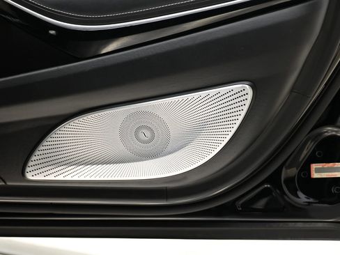 Used 2018 Mercedes-Benz Maybach S 560 4MATIC image 83