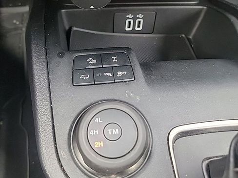 Used 2023 Ford Ranger Lariat w/ FX4 Off-Road Package image 52