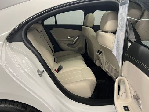Used 2024 Mercedes-Benz CLA 250 image 23