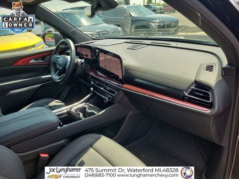 Certified 2024 Chevrolet Traverse Z71 w/ Enhanced Driving Package AWD/4WD image 31