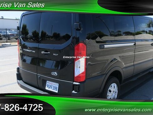 Used 2023 Ford Transit 350 XLT RWD image 5
