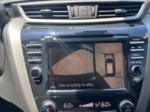 Used 2020 Nissan Murano SL w/ Cargo Package FWD image 16