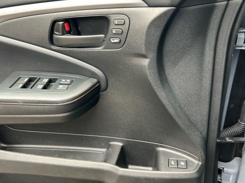 Used 2022 Honda Pilot TrailSport image 18