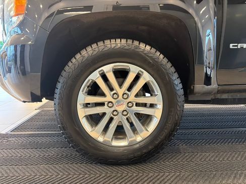 Used 2016 GMC Canyon SLT w/ Driver Alert Package AWD/4WD image 11