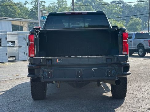 Used 2025 Chevrolet Silverado 2500 LT w/ Trail Boss Package AWD/4WD image 15