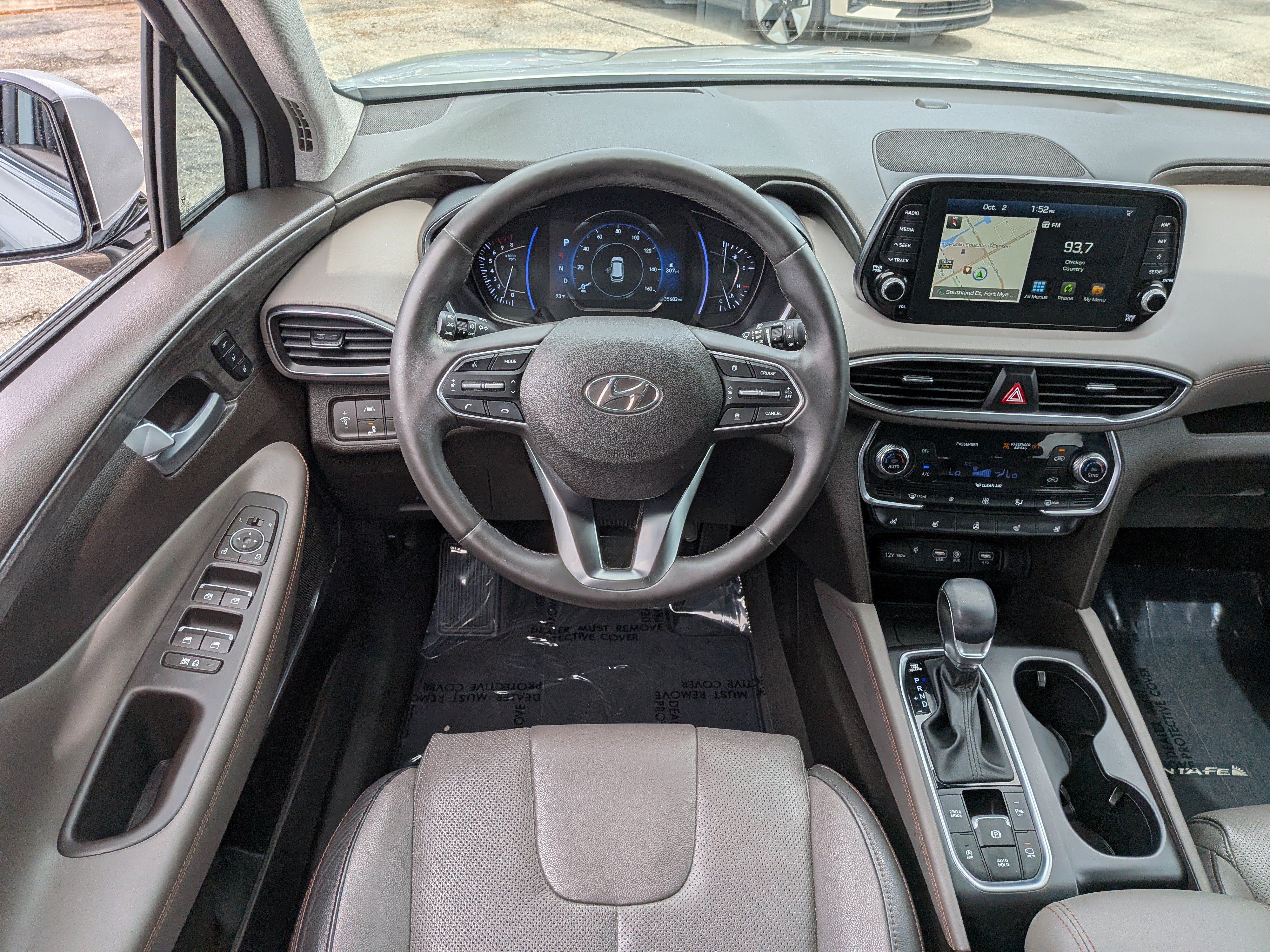 Used 2019 Hyundai Santa Fe FWD image 18