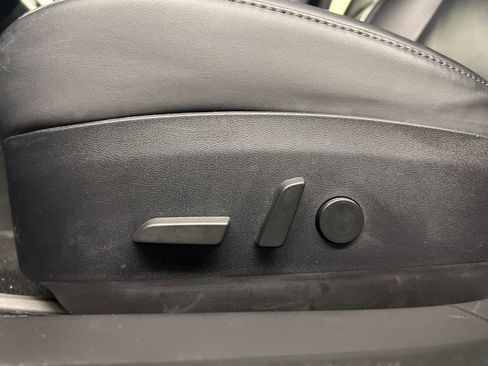 Used 2018 Tesla Model 3 Long Range image 21