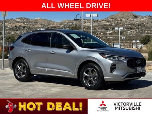 Used 2023 Ford Escape ST-Line AWD/4WD image 1