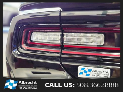New 2026 Dodge Charger R/T AWD/4WD image 9