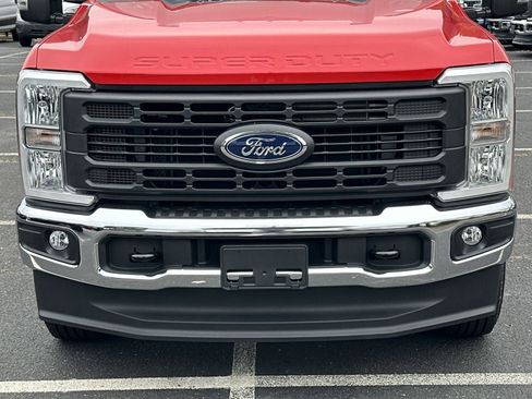 New 2026 Ford F350 XL w/ XL Chrome Package image 37