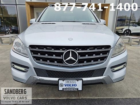 Used 2012 Mercedes-Benz ML 350 BlueTEC 4MATIC image 2