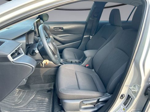 Used 2024 Toyota Corolla LE FWD image 11
