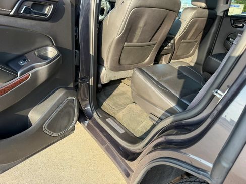 Used 2015 GMC Yukon SLT RWD image 53