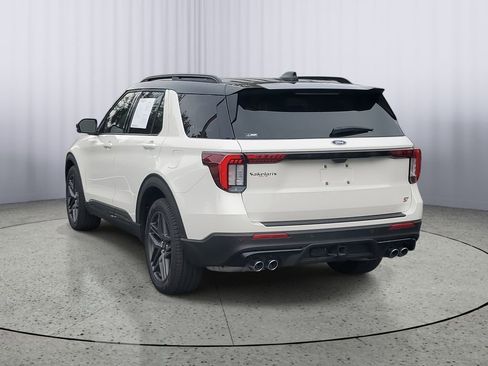 Used 2025 Ford Explorer ST w/ Sun And Sound Package image 6