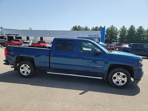 Used 2018 Chevrolet Silverado 1500 LT w/ All Star Edition AWD/4WD image 17