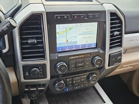 Used 2020 Ford F250 Lariat w/ Lariat Ultimate Package AWD/4WD image 15