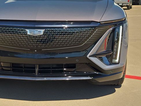 Certified 2024 Cadillac Lyriq Sport RWD image 6