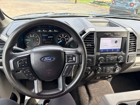 Used 2020 Ford F150 XLT w/ Trailer Tow Package image 11