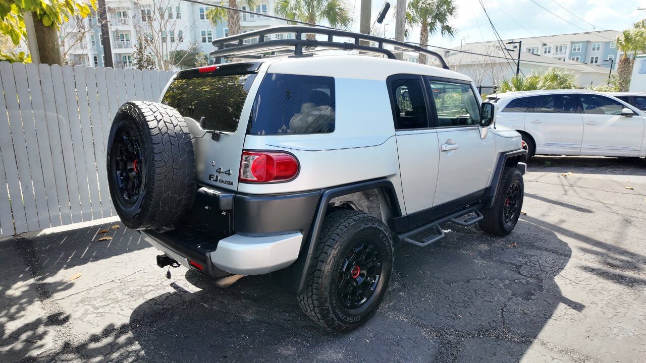 Used 2008 Toyota FJ Cruiser 4WD w/ Upgrade Pkg 2 image 3