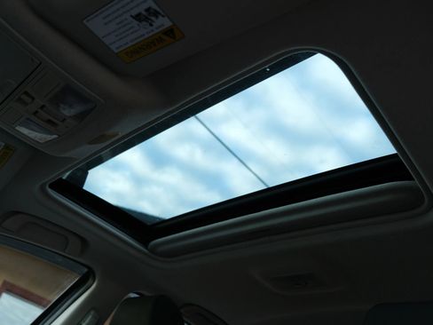 Used 2012 MAZDA MAZDA3 s Touring image 26