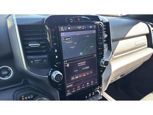 Used 2025 RAM 1500 Big Horn AWD/4WD image 16