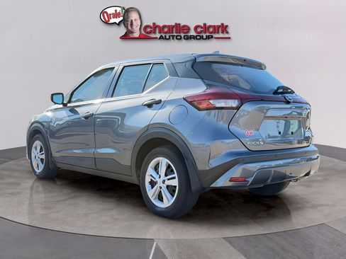 Used 2024 Nissan Kicks S FWD image 3