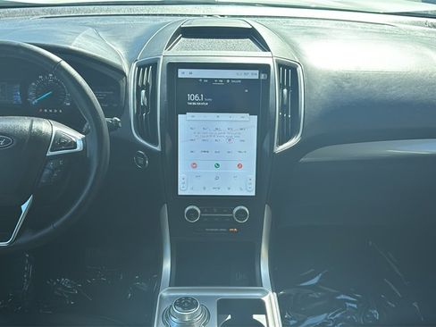 Certified 2023 Ford Edge SEL w/ Convenience Package image 9