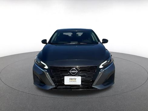 Used 2025 Nissan Altima 2.5 SV image 4