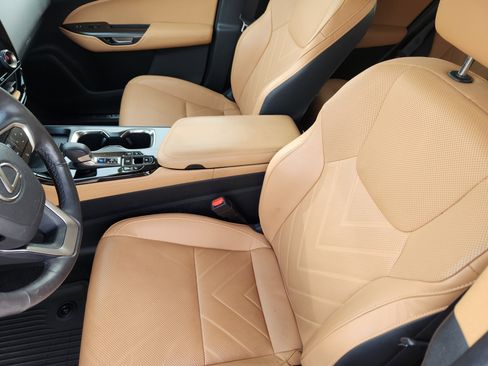 Used 2022 Lexus NX 350 AWD w/ Luxury Package image 9