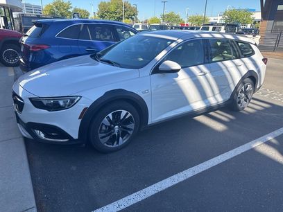 Used 2018 Buick Regal Essence w/ Sights and Sounds Package