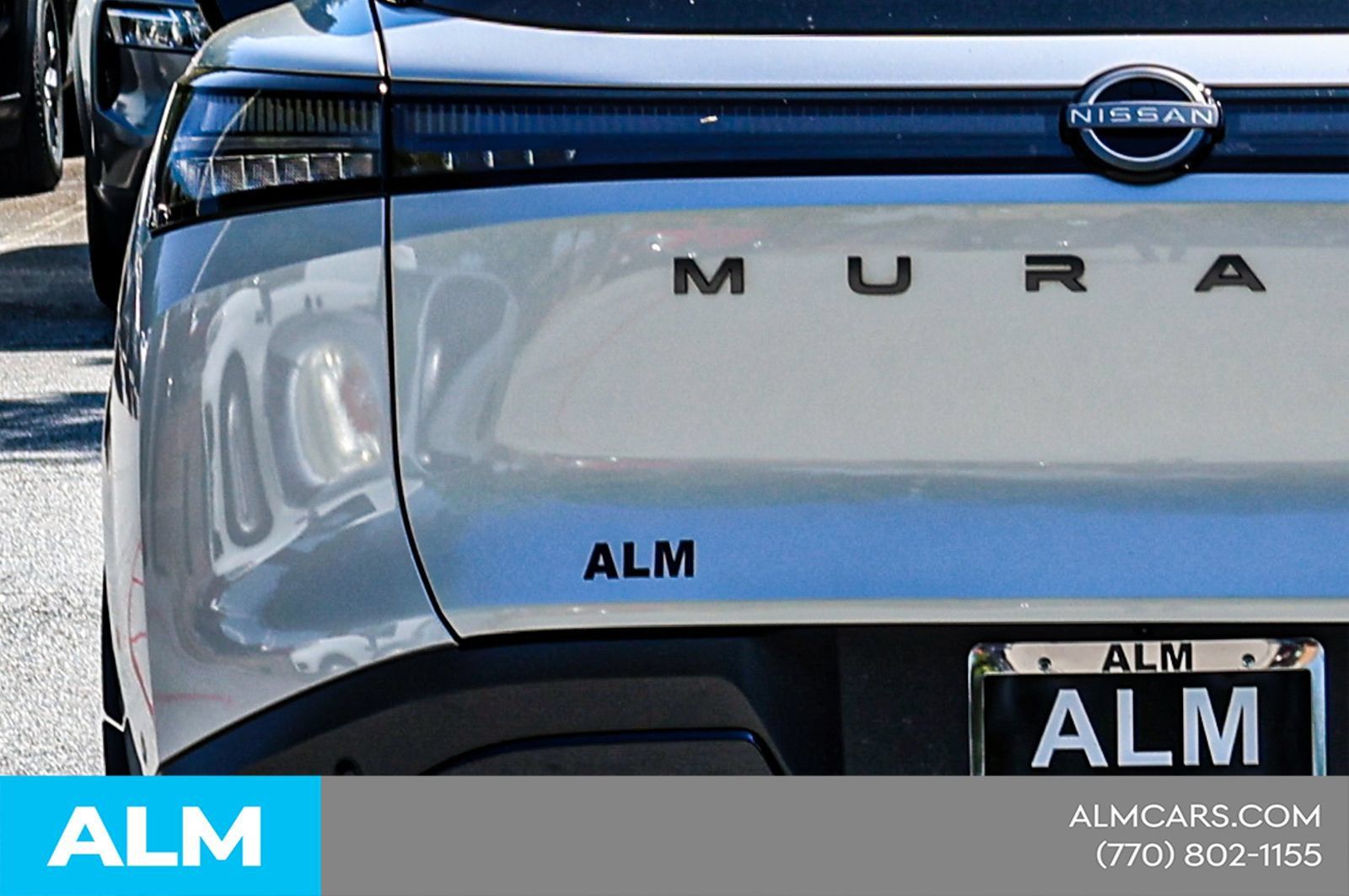 Certified 2025 Nissan Murano SV FWD image 13
