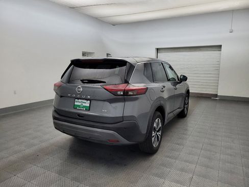 Used 2021 Nissan Rogue SV FWD image 9