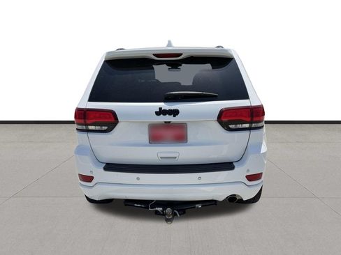 Used 2021 Jeep Grand Cherokee Laredo X RWD image 6